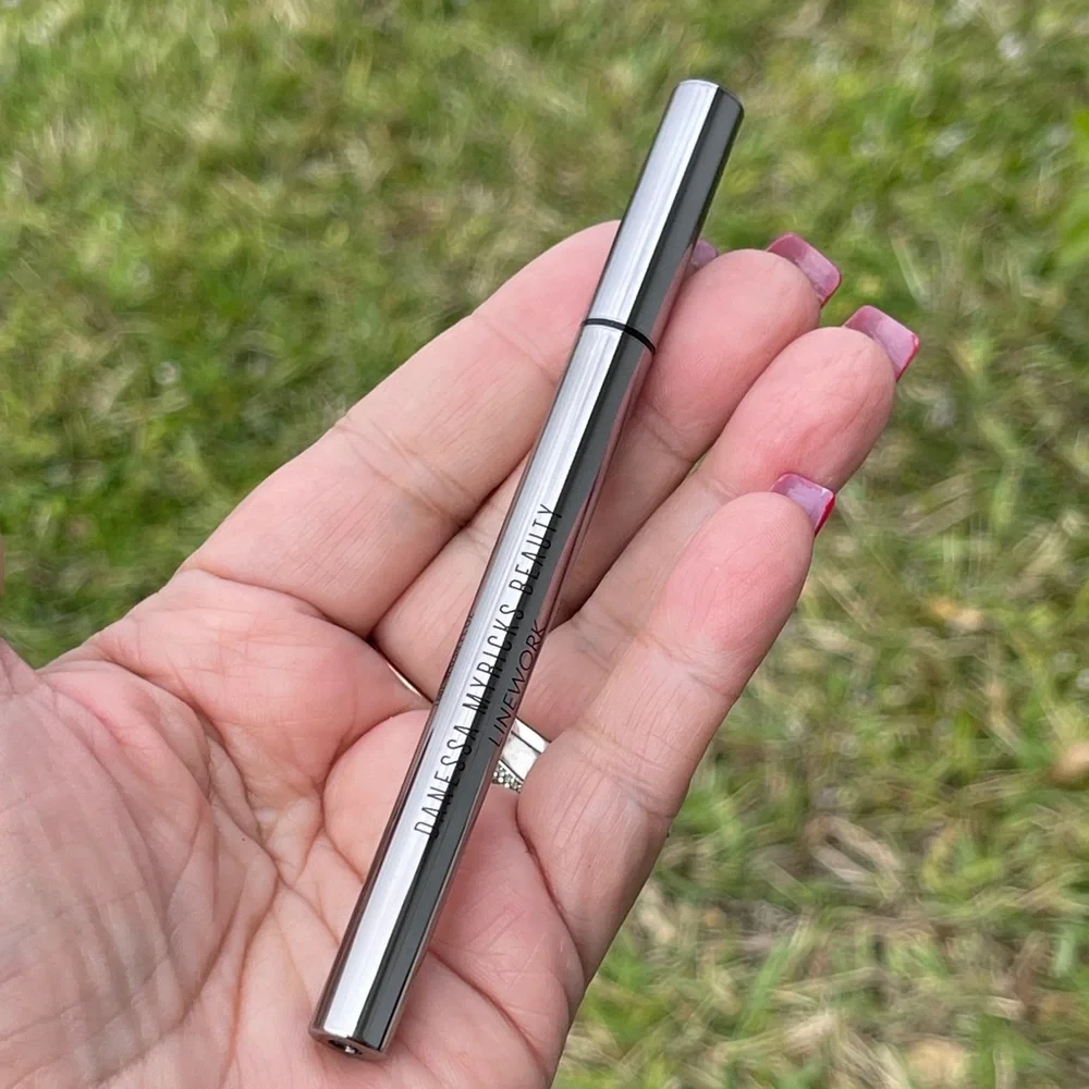 DENESSA MYRICKS BEAUTY Linework Eyeliner In Onyx(Black)